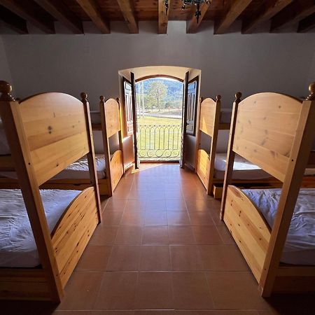Albergue Pinares - La Casona De Revenga Regumiel de la Sierra Bagian luar foto